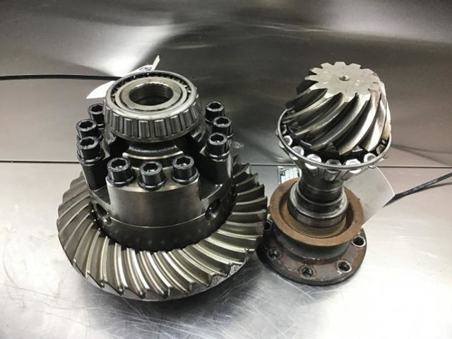ZF Differential - Diferencial: foto 4 ZF Differential - Diferencial: foto 4