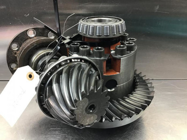 ZF Differential + Pinion - Diferencial: foto 2 ZF Differential + Pinion - Diferencial: foto 2