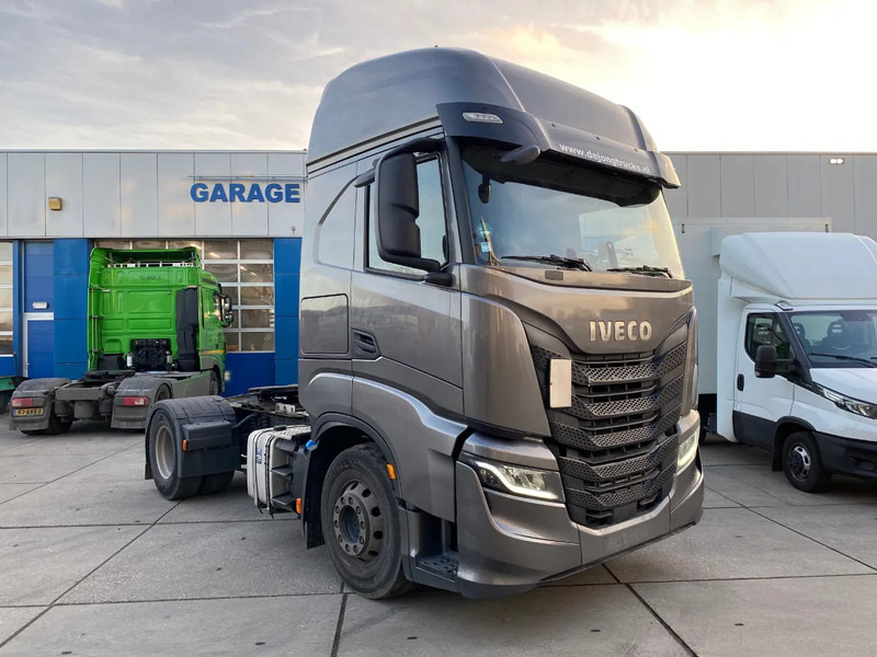 Iveco S-WAY 480 / Intarder / Hydraulic - Cabeza tractora: foto 3 Iveco S-WAY 480 / Intarder / Hydraulic - Cabeza tractora: foto 3