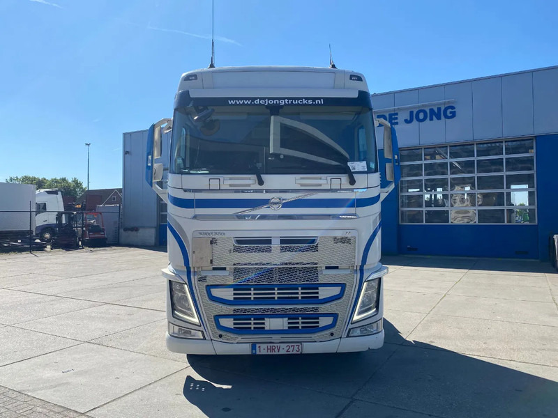 Volvo FH 13.500 Globetrotter / Full Spoilers / Stand Airco / Hydraulic - Cabeza tractora: foto 2 Volvo FH 13.500 Globetrotter / Full Spoilers / Stand Airco / Hydraulic - Cabeza tractora: foto 2
