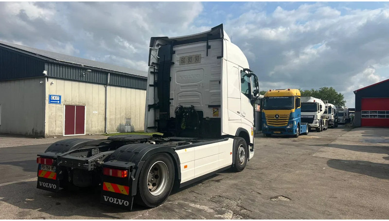 Volvo FH 460 Koelkast+Top condition - Cabeza tractora: foto 4 Volvo FH 460 Koelkast+Top condition - Cabeza tractora: foto 4