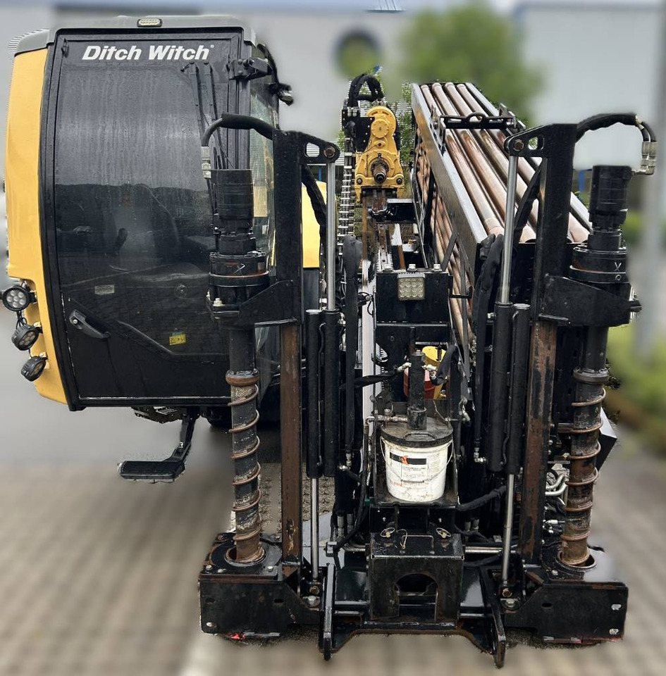 Ditch Witch AT40 - Perforadora direccional horizontal: foto 2 Ditch Witch AT40 - Perforadora direccional horizontal: foto 2