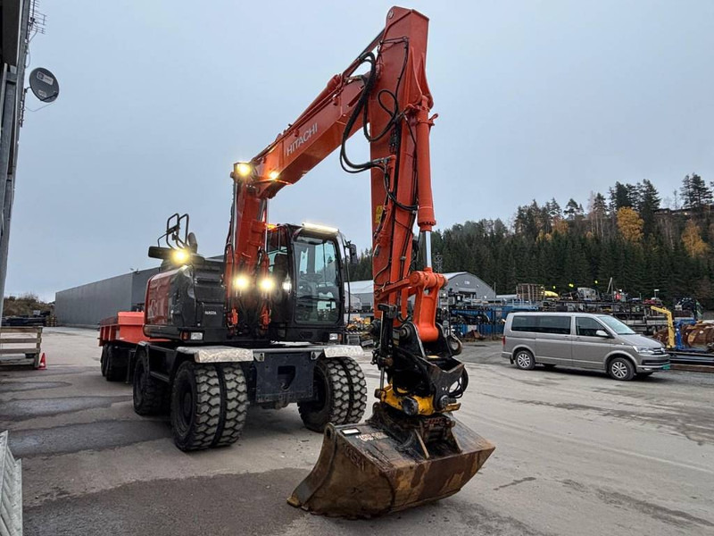 Hitachi ZX 145 W-6 - Excavadora de ruedas: foto 4 Hitachi ZX 145 W-6 - Excavadora de ruedas: foto 4