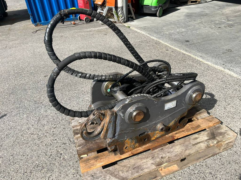 SMP ST28 / FOC70 - Acoplamiento rápido para Maquinaria de construcción: foto 2 SMP ST28 / FOC70 - Acoplamiento rápido para Maquinaria de construcción: foto 2