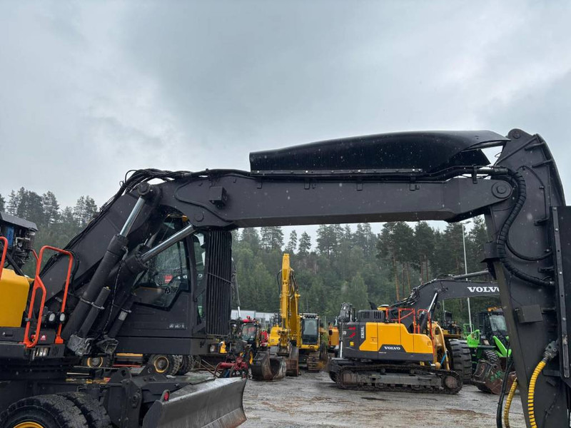 Excavadora de cadenas Volvo EW 220 E TUNNEL: foto 12 Excavadora de cadenas Volvo EW 220 E TUNNEL: foto 12