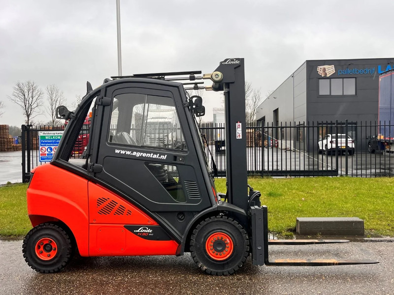 Linde H30D-02 - Carretilla elevadora diésel: foto 1 Linde H30D-02 - Carretilla elevadora diésel: foto 1