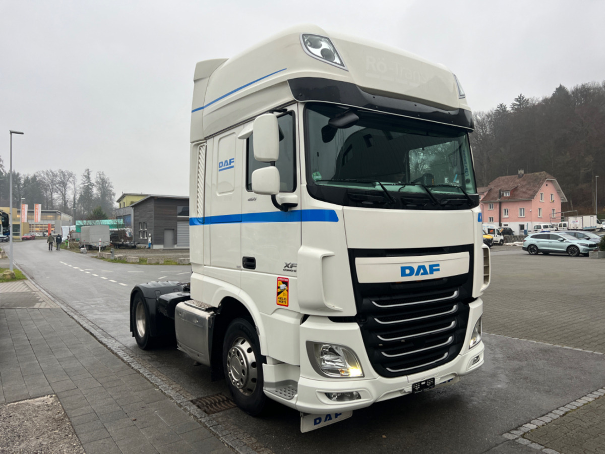 DAF XF460 SUPERSPACE - Cabeza tractora: foto 3 DAF XF460 SUPERSPACE - Cabeza tractora: foto 3