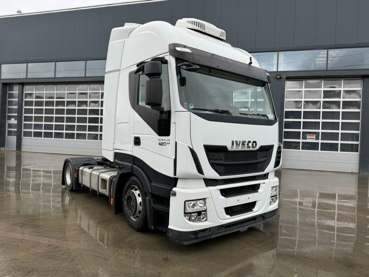 IVECO Stralis 420 Mega - Cabeza tractora: foto 1 IVECO Stralis 420 Mega - Cabeza tractora: foto 1