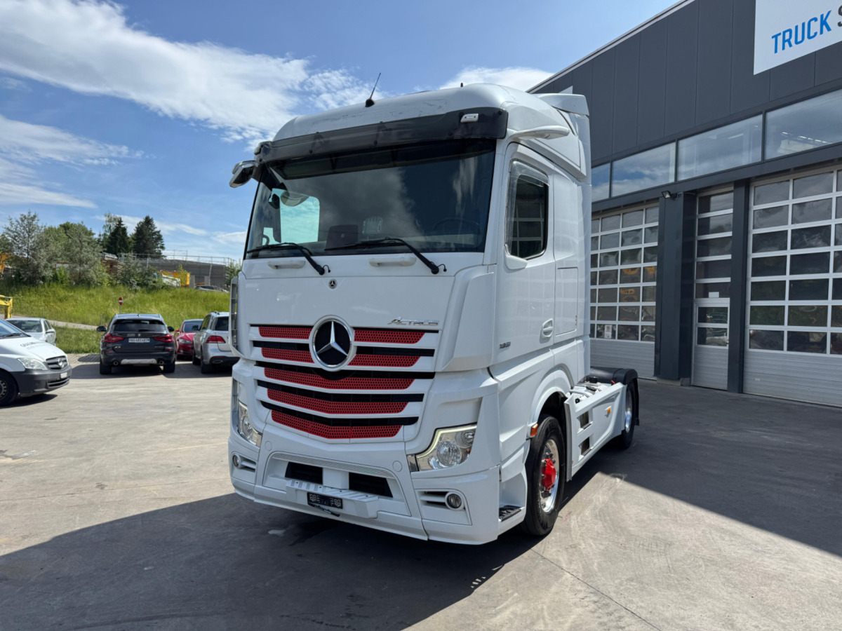 MERCEDES Actros 1851 4x4 Hydraulik - Cabeza tractora: foto 1 MERCEDES Actros 1851 4x4 Hydraulik - Cabeza tractora: foto 1