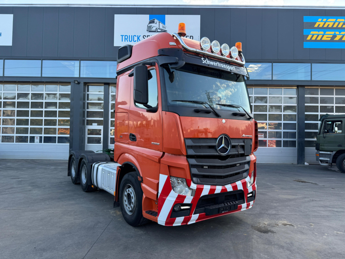 MERCEDES Actros 3358 6x4 120T - Cabeza tractora: foto 3 MERCEDES Actros 3358 6x4 120T - Cabeza tractora: foto 3