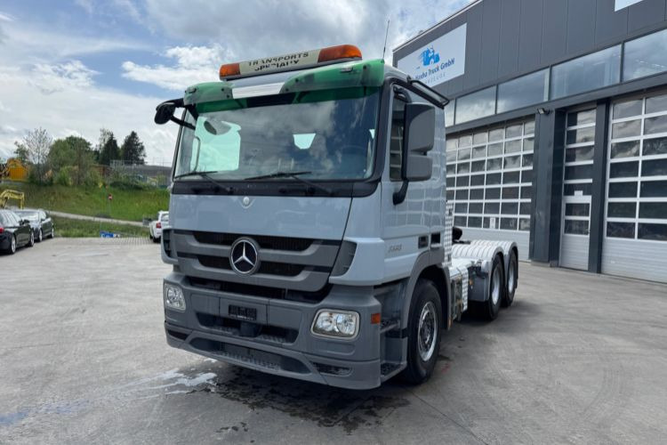Mercedes-Benz Actros 3355 V8 6x4 (New Engine) - Cabeza tractora: foto 1 Mercedes-Benz Actros 3355 V8 6x4 (New Engine) - Cabeza tractora: foto 1