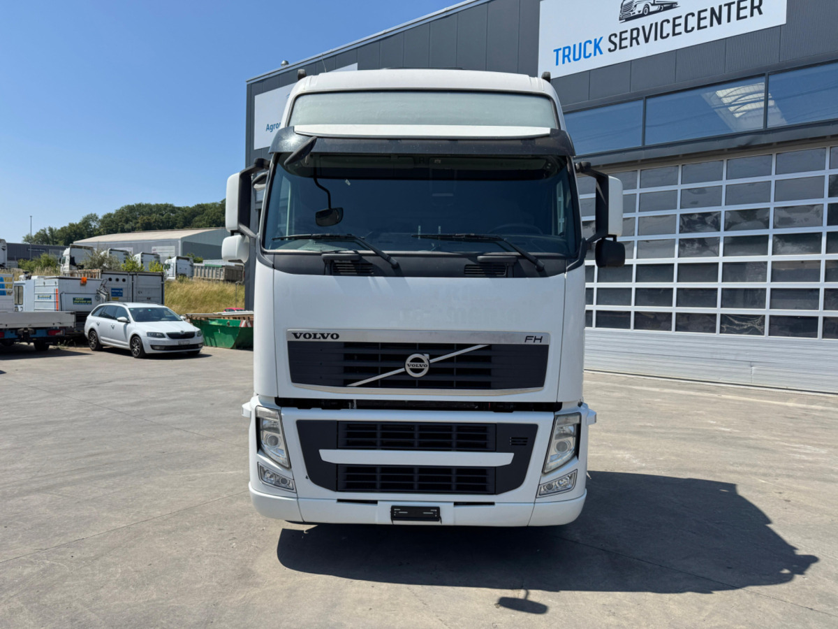 VOLVO FH-460 4x2 - Cabeza tractora: foto 2 VOLVO FH-460 4x2 - Cabeza tractora: foto 2