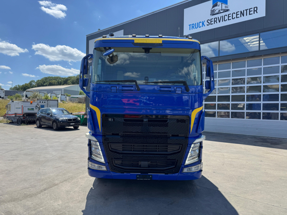 VOLVO FH-540 4x4H - Cabeza tractora: foto 2 VOLVO FH-540 4x4H - Cabeza tractora: foto 2