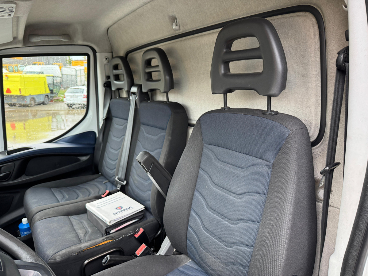 Furgón IVECO 70C21 Daily 4x2: foto 10 Furgón IVECO 70C21 Daily 4x2: foto 10