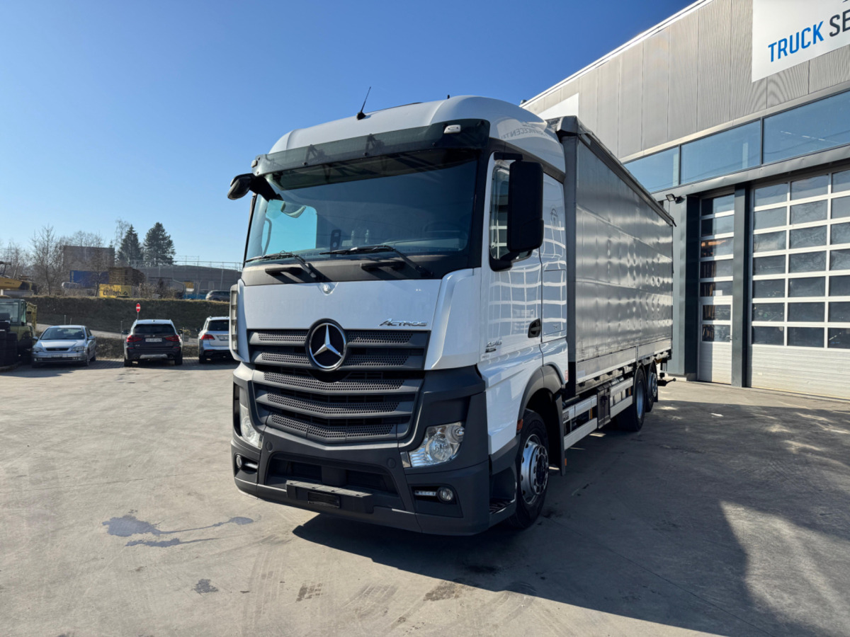 Camión lona MERCEDES Actros 2545 6x2: foto 1