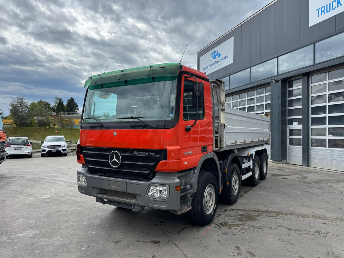 MERCEDES Actros 3246 8x4 Meiller 3 Seitenkipper - Camión volquete: foto 1 MERCEDES Actros 3246 8x4 Meiller 3 Seitenkipper - Camión volquete: foto 1