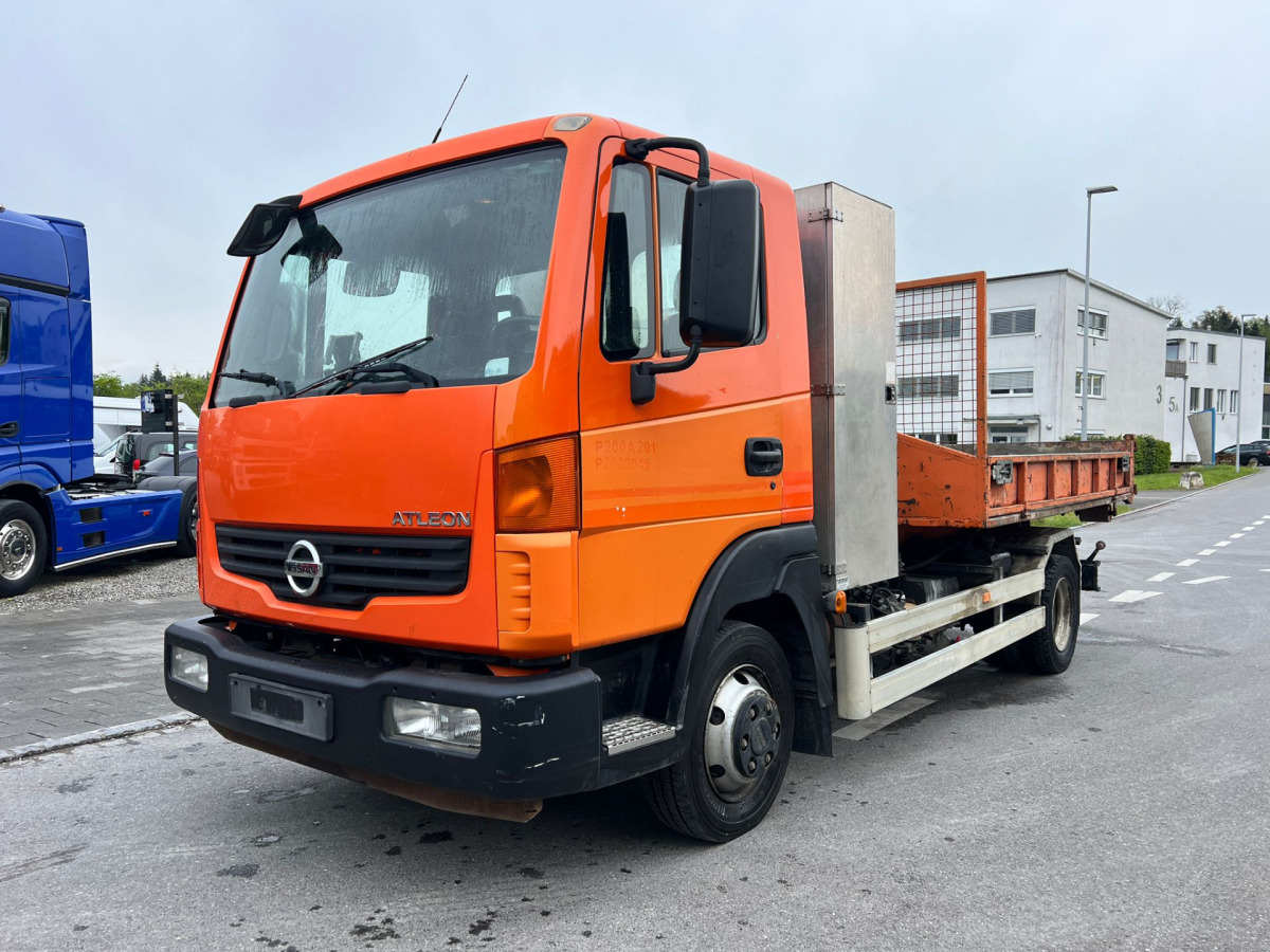 NISSAN Atleon 80.19 4x2 Hooklift - Camión multibasculante: foto 2 NISSAN Atleon 80.19 4x2 Hooklift - Camión multibasculante: foto 2