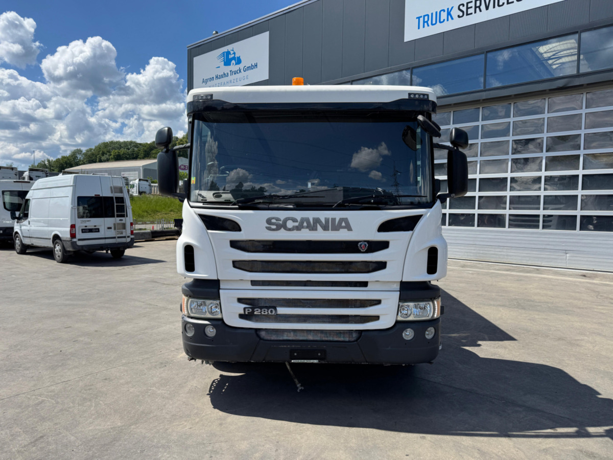SCANIA P280 4x2 Wassertank - Camión cisterna: foto 2 SCANIA P280 4x2 Wassertank - Camión cisterna: foto 2