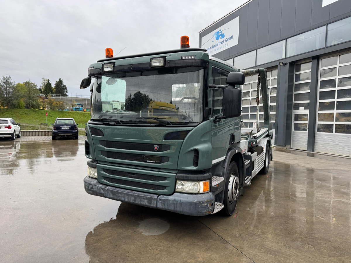 SCANIA P320 4x2 Trösch - Camión portacontenedor de cadenas: foto 1 SCANIA P320 4x2 Trösch - Camión portacontenedor de cadenas: foto 1