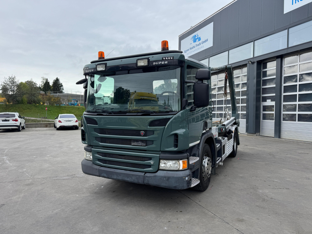 SCANIA P320 4x2 Trösch - Camión portacontenedor de cadenas: foto 1 SCANIA P320 4x2 Trösch - Camión portacontenedor de cadenas: foto 1