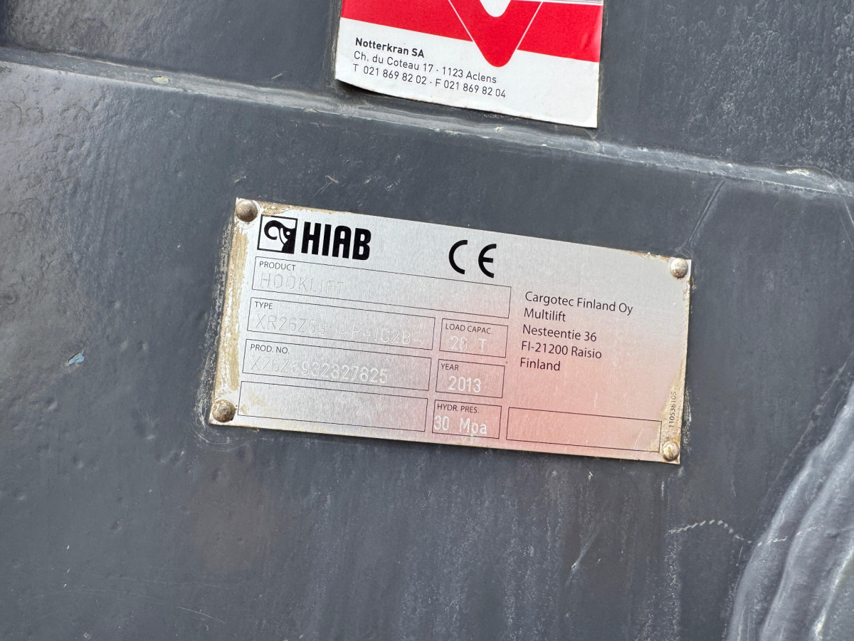 Camión multibasculante VOLVO FMX-500 8x4 Hiab 26T: foto 9