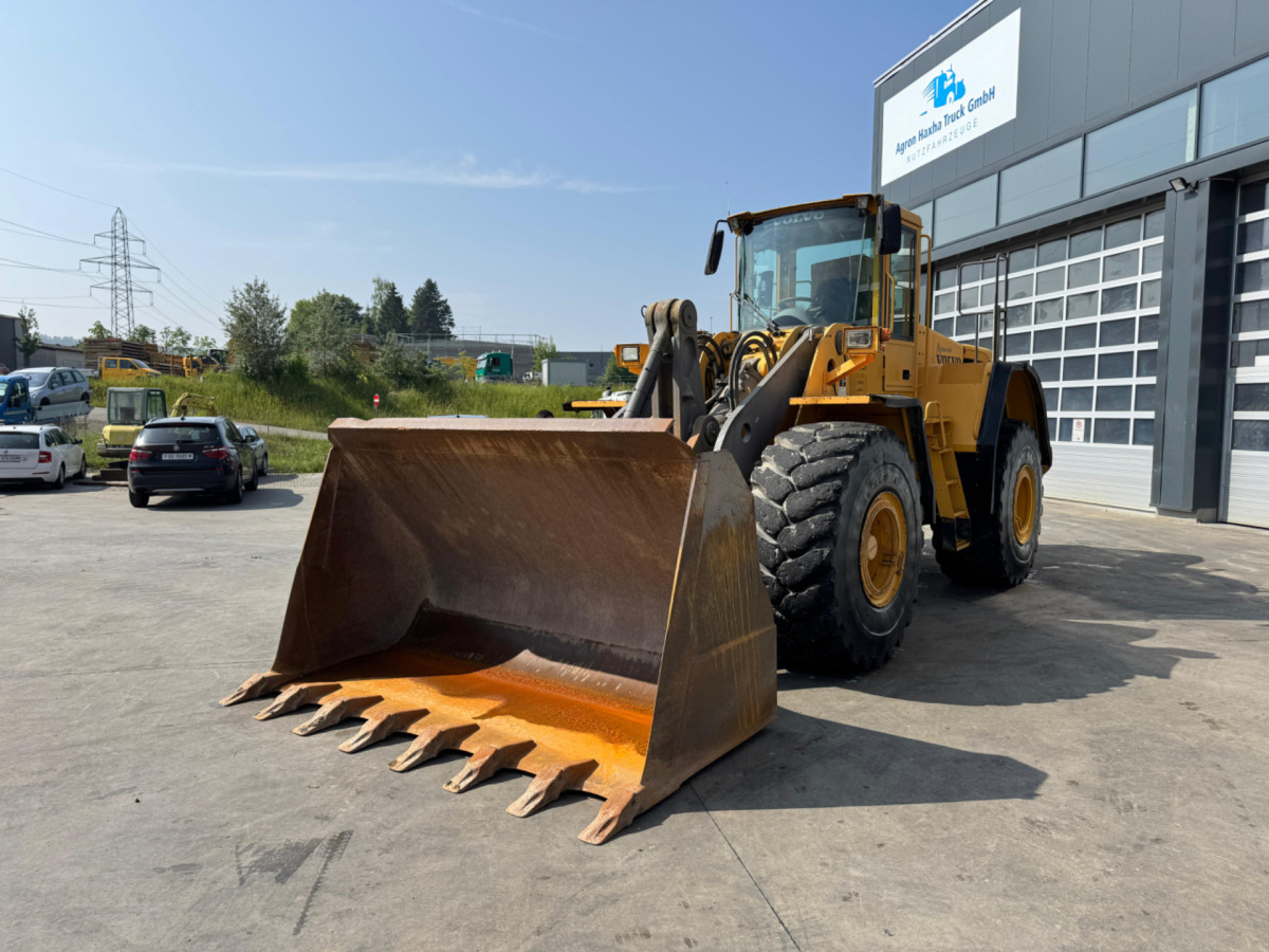 VOLVO L150E - Cargadora de ruedas: foto 1 VOLVO L150E - Cargadora de ruedas: foto 1