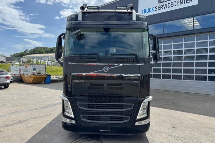 Volvo FH-540 6x2 - Camión lona: foto 2 Volvo FH-540 6x2 - Camión lona: foto 2