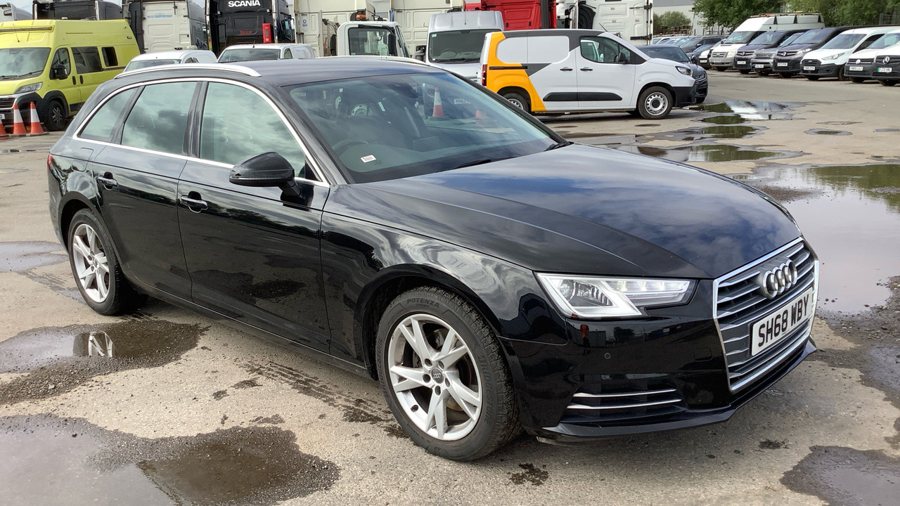 AUDI A4 1.4 TFSI SPORT - Coche: foto 1 AUDI A4 1.4 TFSI SPORT - Coche: foto 1