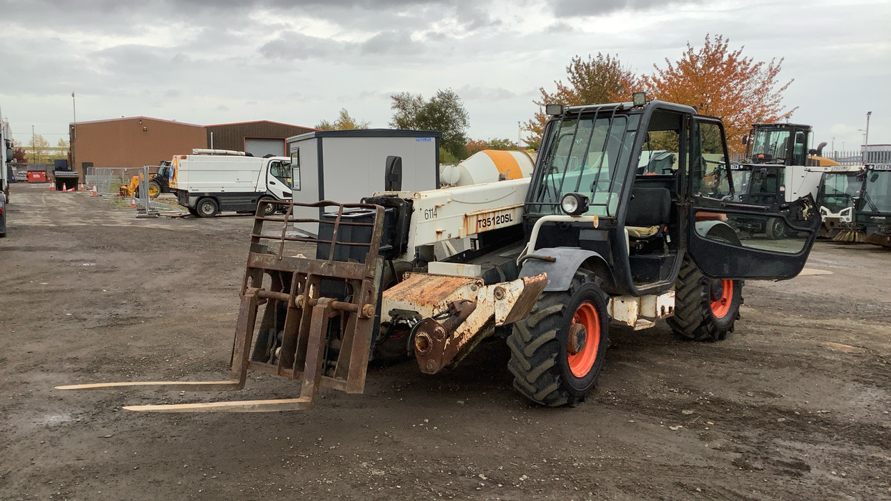 BOBCAT T35120SL - Manipulador telescópico: foto 2 BOBCAT T35120SL - Manipulador telescópico: foto 2