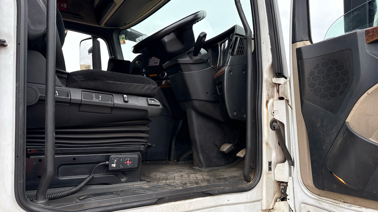 MERCEDES-BENZ ACTROS - Cabeza tractora: foto 5 MERCEDES-BENZ ACTROS - Cabeza tractora: foto 5
