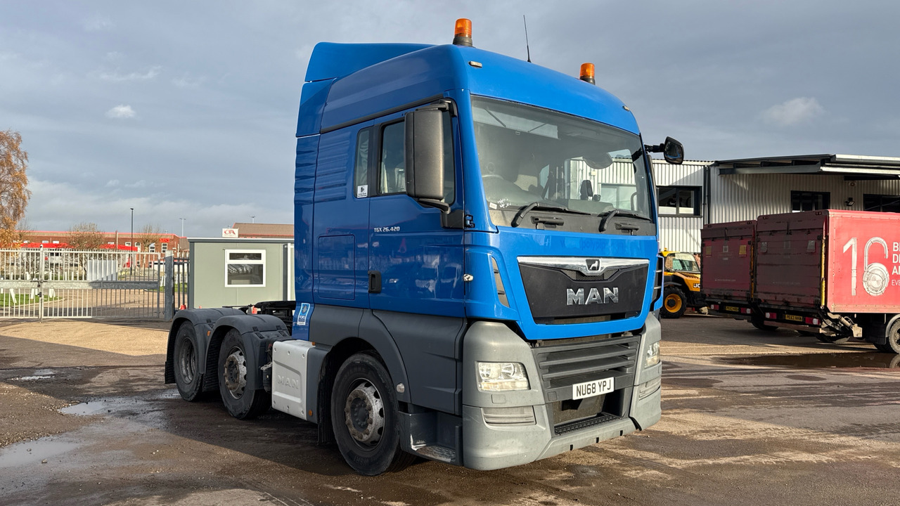 Man TGS 26.420 - Cabeza tractora: foto 1 Man TGS 26.420 - Cabeza tractora: foto 1