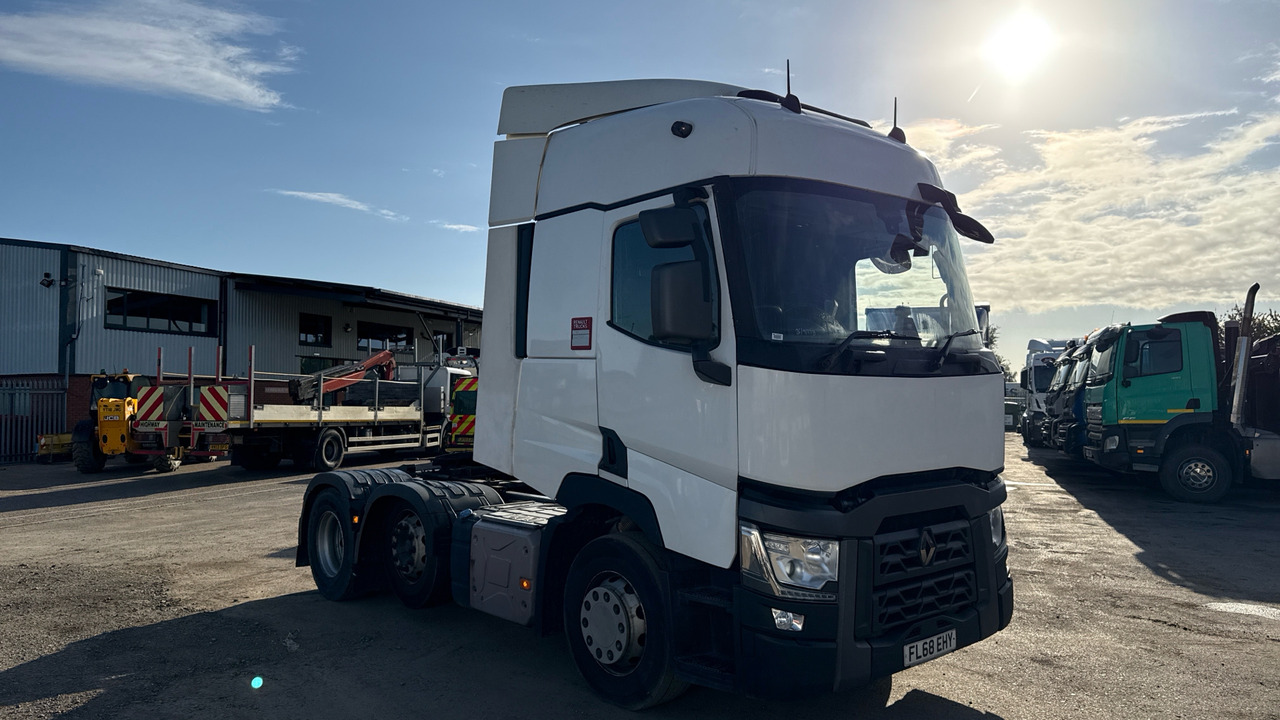 RENAULT T 460 - Cabeza tractora: foto 1 RENAULT T 460 - Cabeza tractora: foto 1