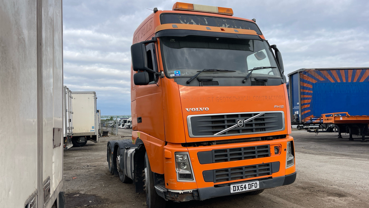 VOLVO FH 12 - Cabeza tractora: foto 3 VOLVO FH 12 - Cabeza tractora: foto 3