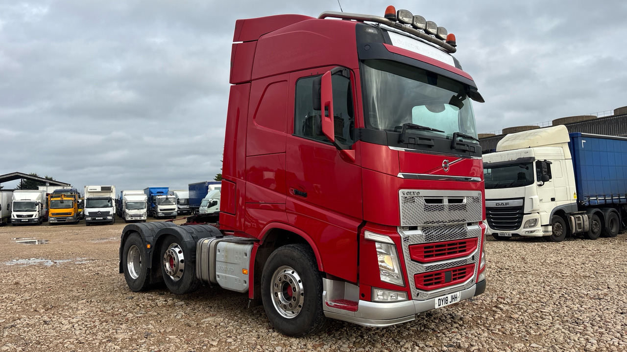 VOLVO FH - Cabeza tractora: foto 1 VOLVO FH - Cabeza tractora: foto 1