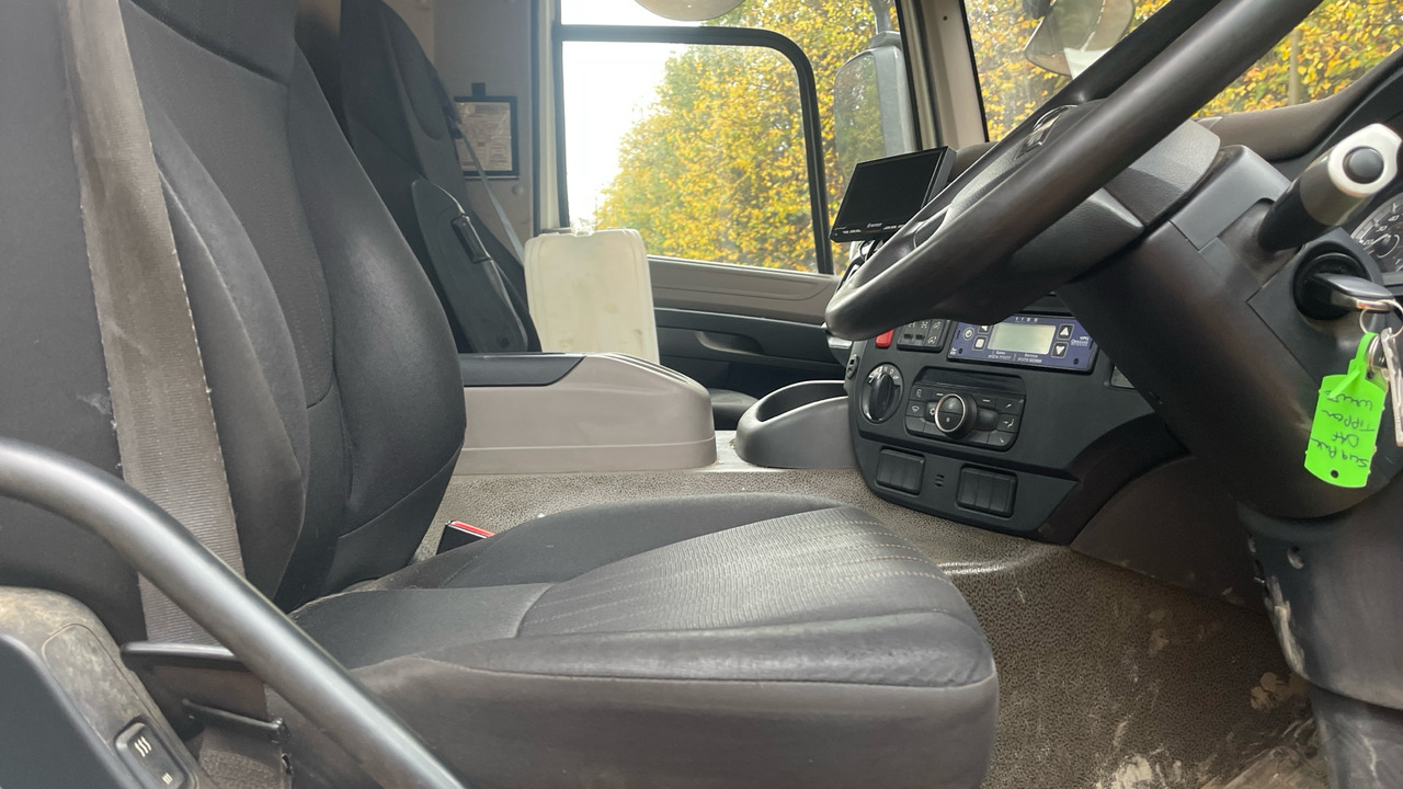 DAF CF 450 - Camión volquete: foto 5 DAF CF 450 - Camión volquete: foto 5