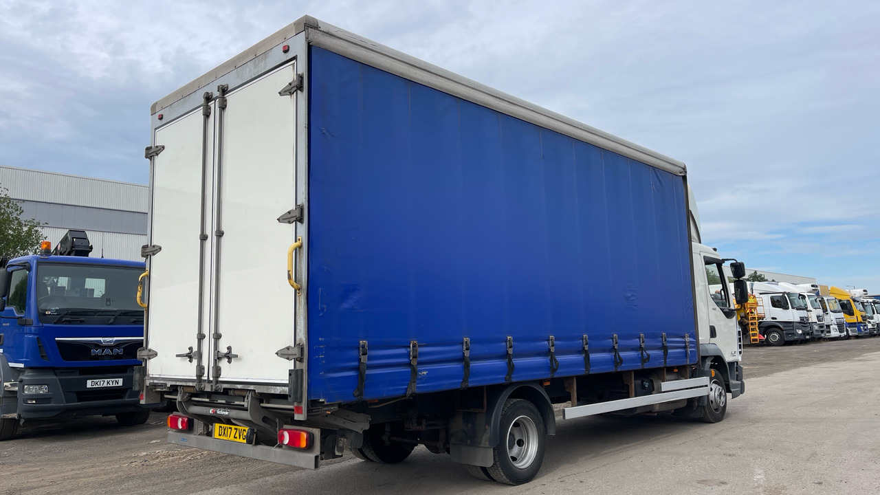 DAF LF 150 - Camión lona: foto 4 DAF LF 150 - Camión lona: foto 4