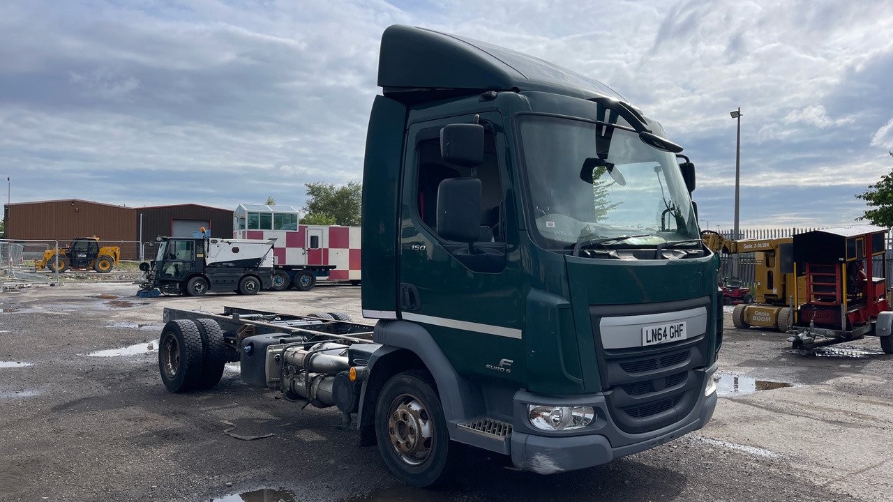DAF LF 150 - Camión chasis: foto 1 DAF LF 150 - Camión chasis: foto 1