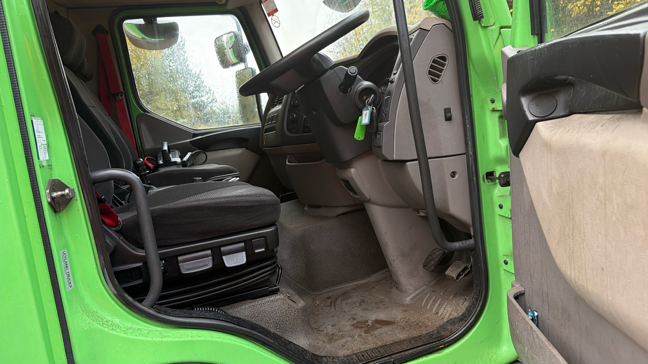 DAF LF 230 - Camión caja cerrada: foto 5 DAF LF 230 - Camión caja cerrada: foto 5