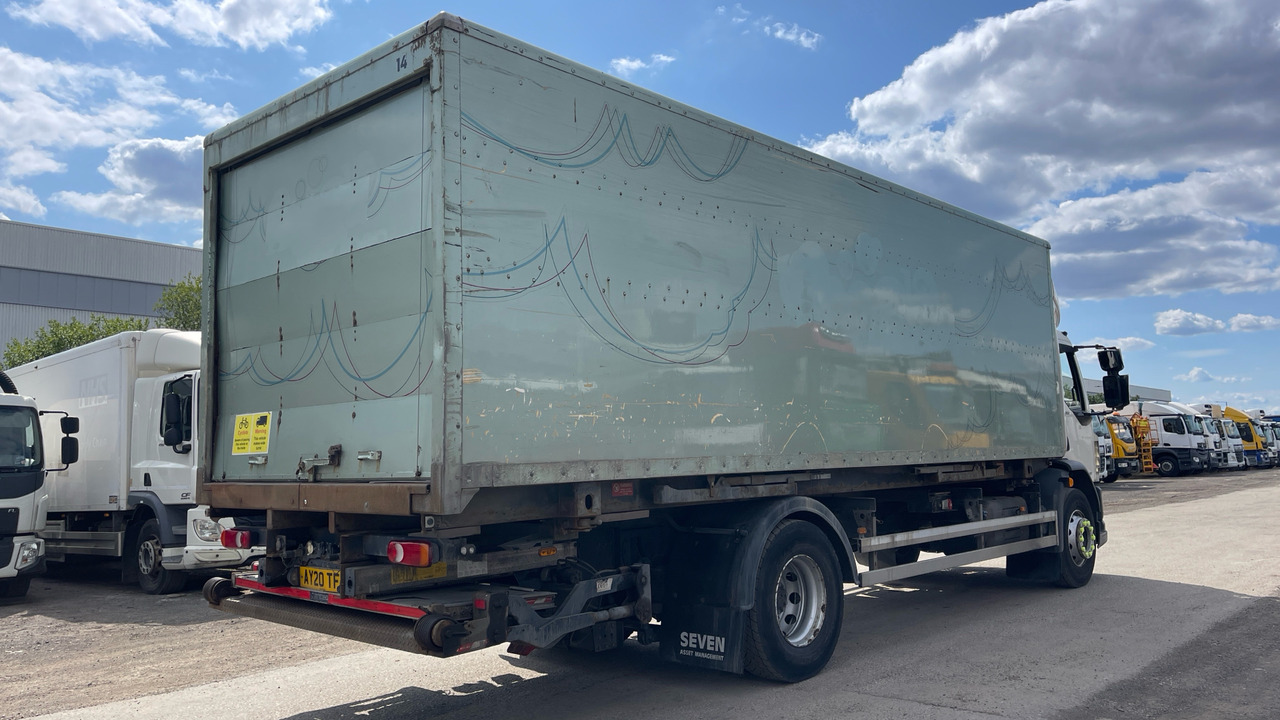 DAF LF 320 - Camión caja cerrada: foto 4 DAF LF 320 - Camión caja cerrada: foto 4