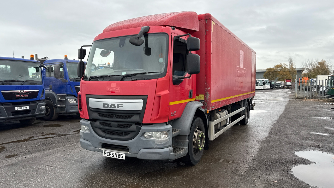 Daf LF 220 - Camión caja cerrada: foto 2 Daf LF 220 - Camión caja cerrada: foto 2