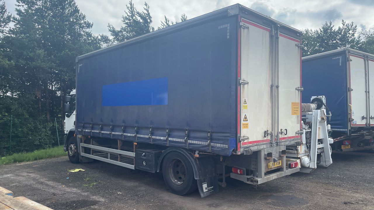 Daf LF 250 - Camión lona: foto 3 Daf LF 250 - Camión lona: foto 3
