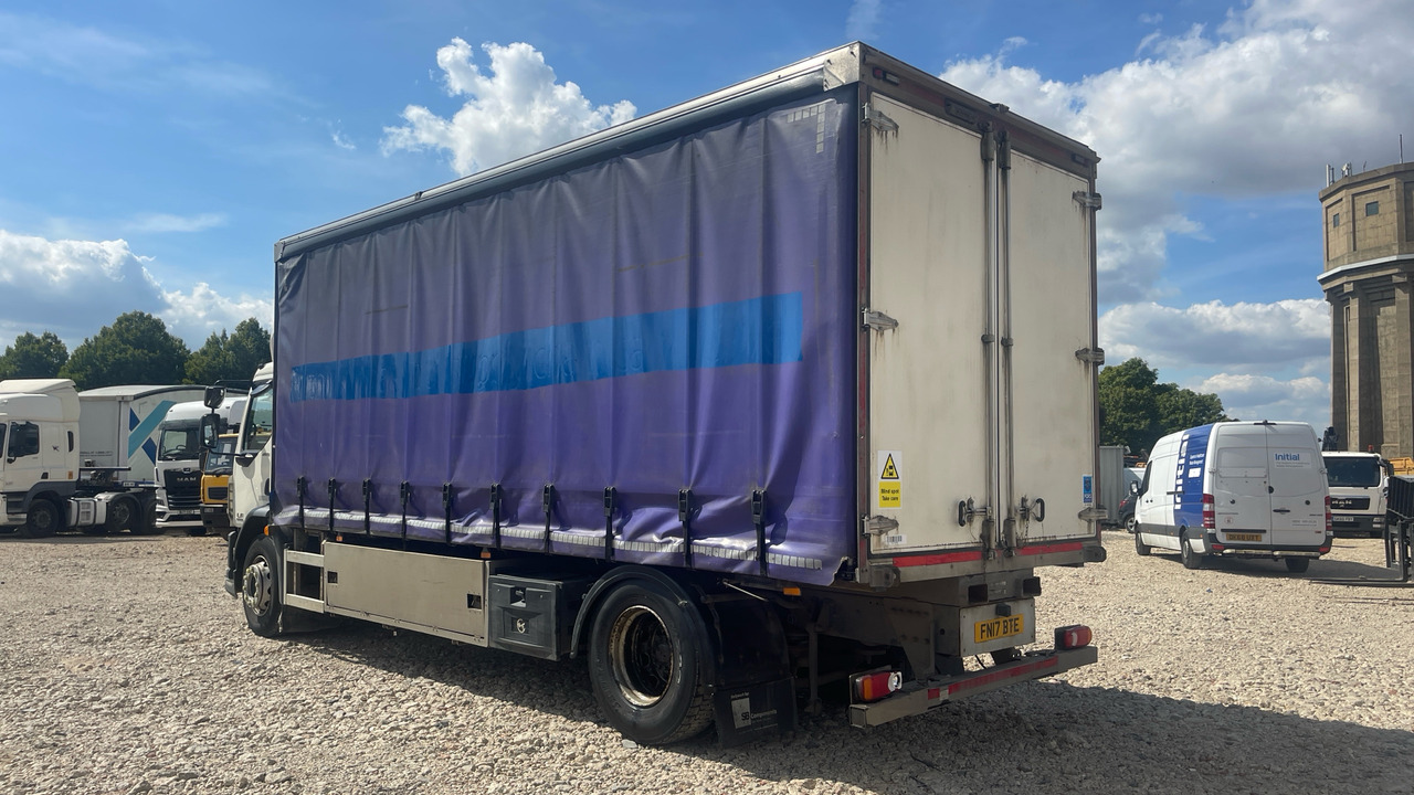 Daf LF 260 - Camión lona: foto 3 Daf LF 260 - Camión lona: foto 3