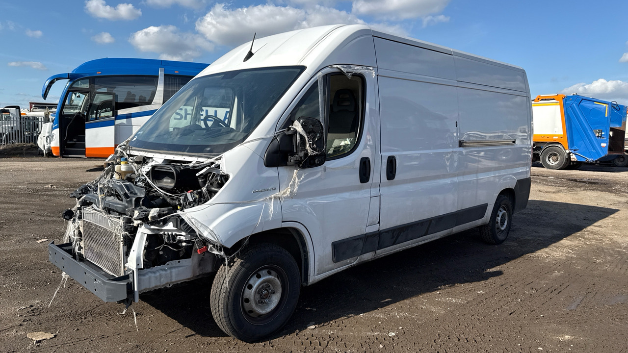 FIAT DUCATO 2.3 Multijet 140PS - Furgón: foto 3 FIAT DUCATO 2.3 Multijet 140PS - Furgón: foto 3
