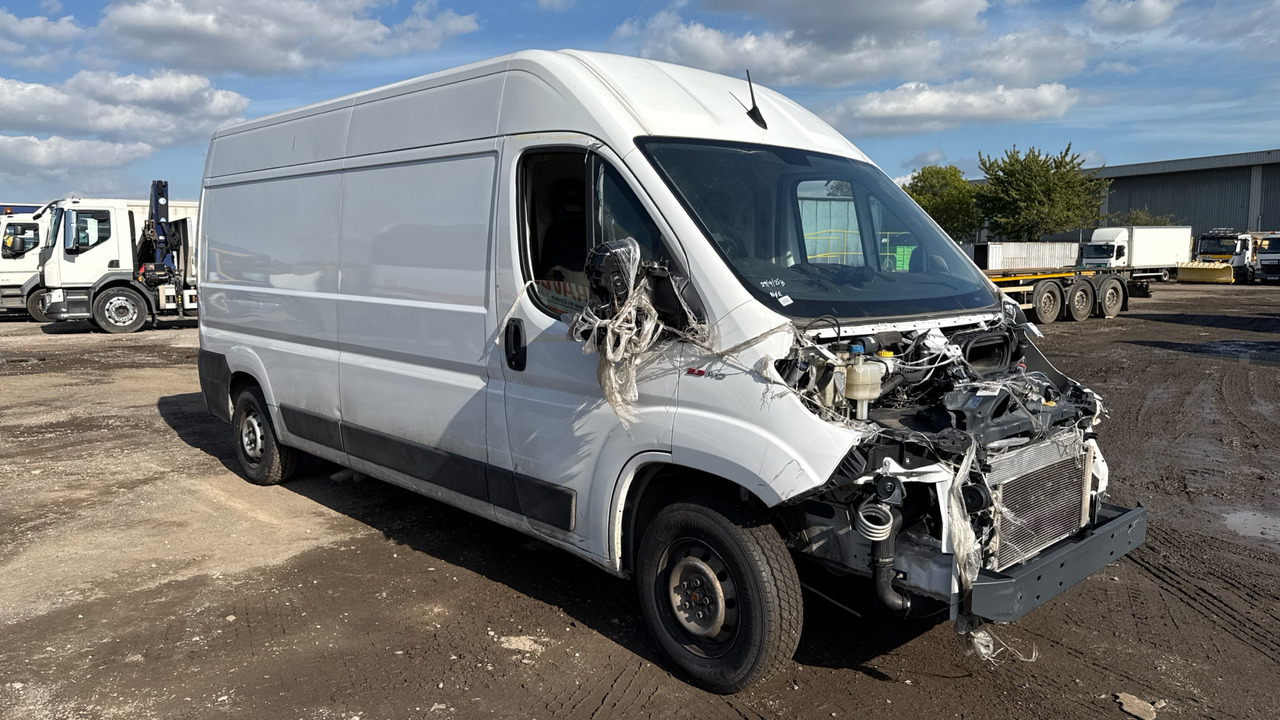 FIAT DUCATO 2.3 Multijet 140PS - Furgón: foto 2 FIAT DUCATO 2.3 Multijet 140PS - Furgón: foto 2