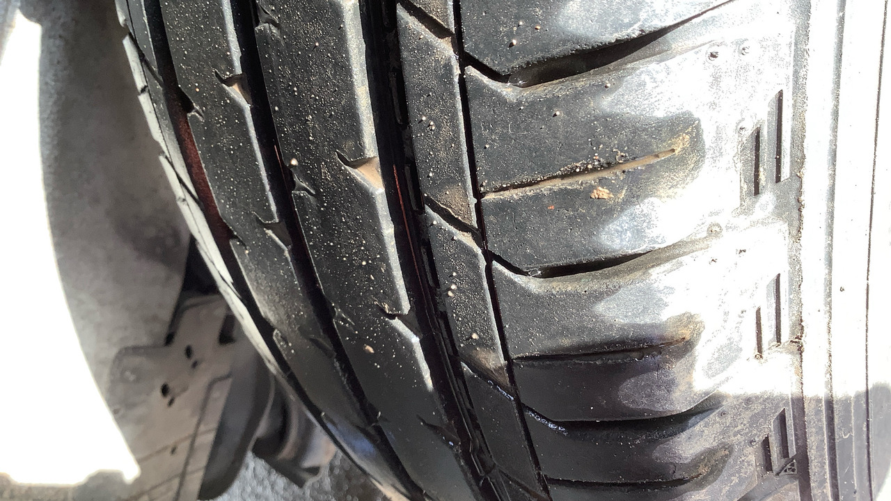 Furgón FORD TRANSIT 350 2.0 EcoBlue 130ps LEADER: foto 18