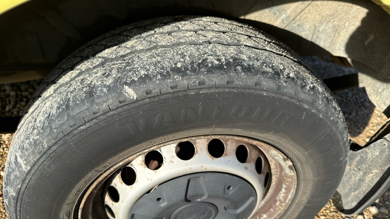 Furgoneta pequeña FORD TRANSIT CUSTOM 290 2.2 TDCI 125PS: foto 15 Furgoneta pequeña FORD TRANSIT CUSTOM 290 2.2 TDCI 125PS: foto 15