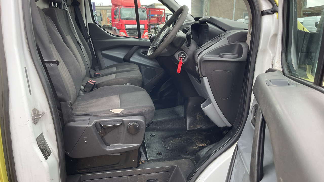 FORD TRANSIT CUSTOM 290 2.2 TDCI 125PS - Furgoneta pequeña: foto 5 FORD TRANSIT CUSTOM 290 2.2 TDCI 125PS - Furgoneta pequeña: foto 5