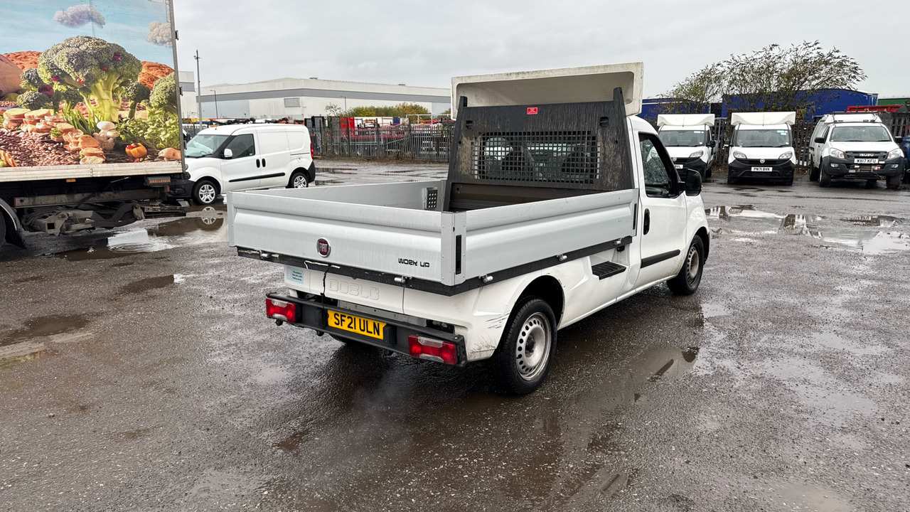 Fiat Doblo Work Up 1.6 MULTIJET 16V II - Furgoneta caja abierta: foto 3 Fiat Doblo Work Up 1.6 MULTIJET 16V II - Furgoneta caja abierta: foto 3