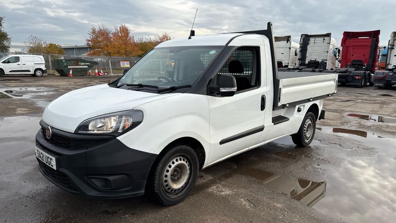 Fiat Doblo Work Up 1.6 Multijet II - Furgoneta caja abierta: foto 2 Fiat Doblo Work Up 1.6 Multijet II - Furgoneta caja abierta: foto 2