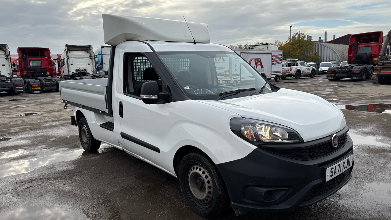 Fiat Doblo Work Up 1.6 Multijet II - Furgoneta caja abierta: foto 1 Fiat Doblo Work Up 1.6 Multijet II - Furgoneta caja abierta: foto 1